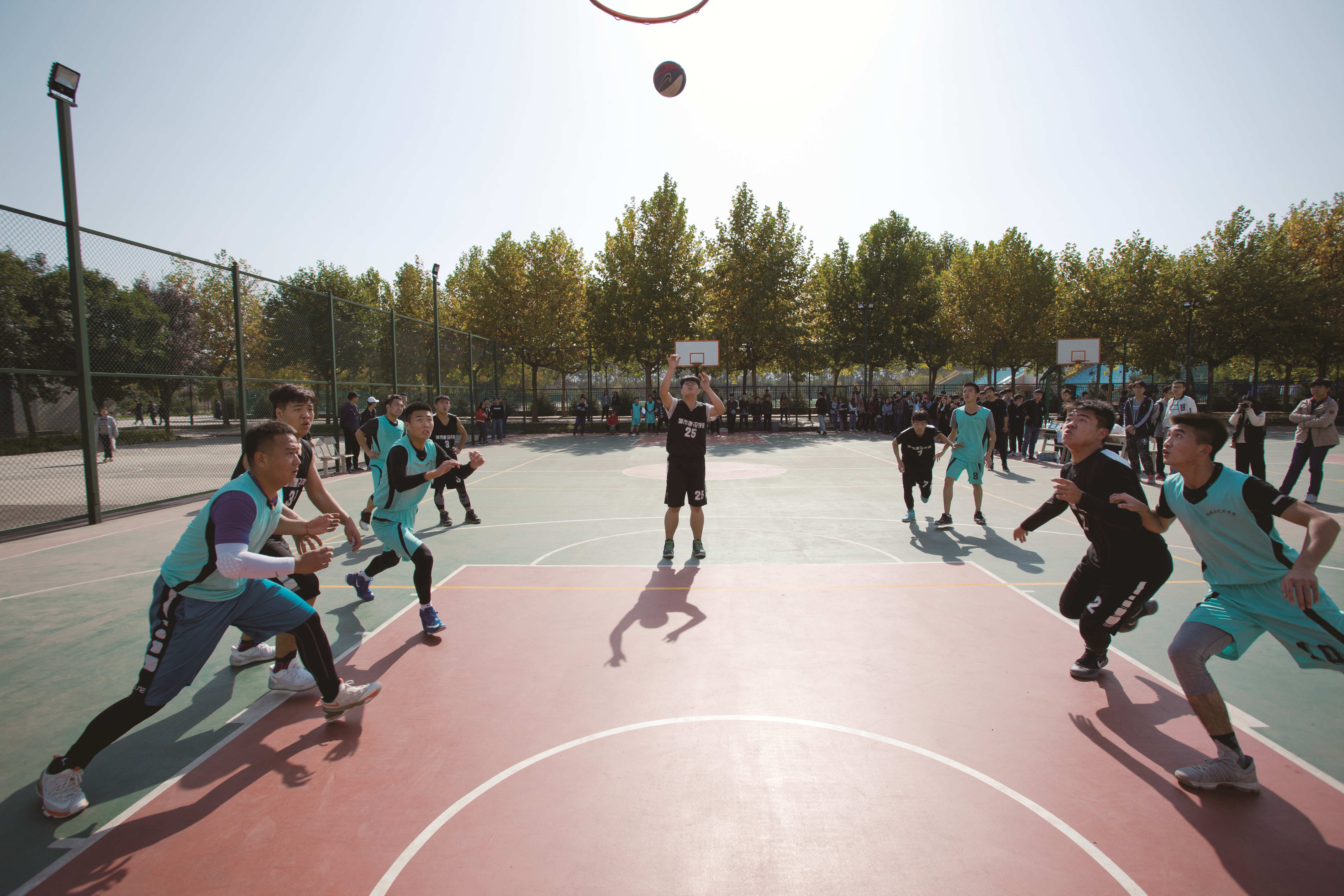 “新生杯”籃球賽