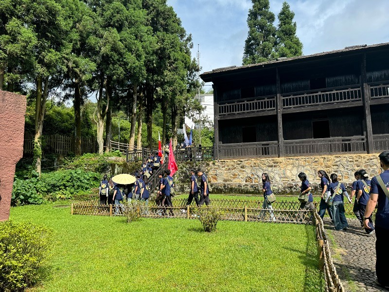 【華商網(wǎng)】西安科技大學(xué)高新學(xué)院：“三下鄉(xiāng)”社會(huì)實(shí)踐團(tuán)隊(duì)出征